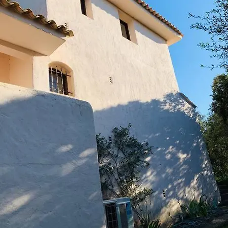 Sea View - Cala Rossa Private Park * Lecci