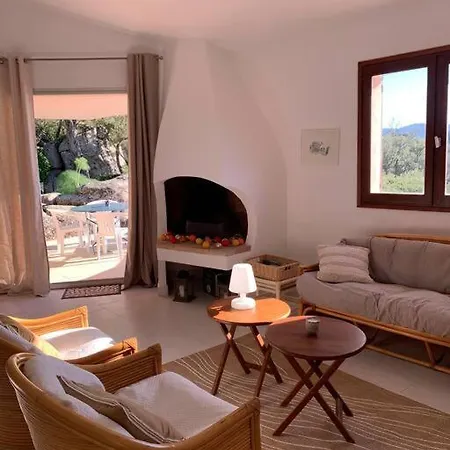 Sea View - Cala Rossa Private Park Holiday home *