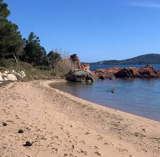 Vakantiehuis Sea View - Cala Rossa Private Park *